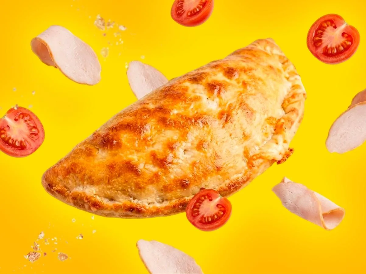 Кальцоне мини С копченой курицей
